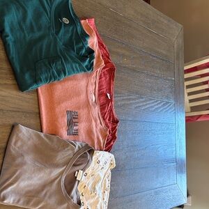 Ladies bundle of 5 short sleeve t shirts mixed brands great condition size large